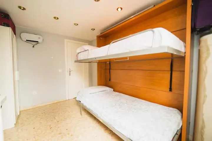 Charming 2 Bedroom Apartment In The Heart Of Seville